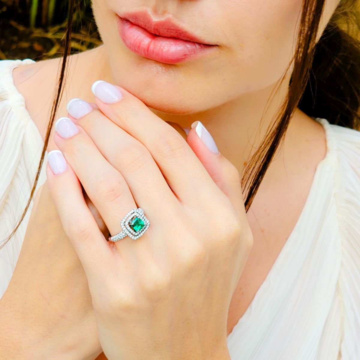 gold & diamond jewellery_473 Gold, Emerald & Diamond Halo Ring - Image 2